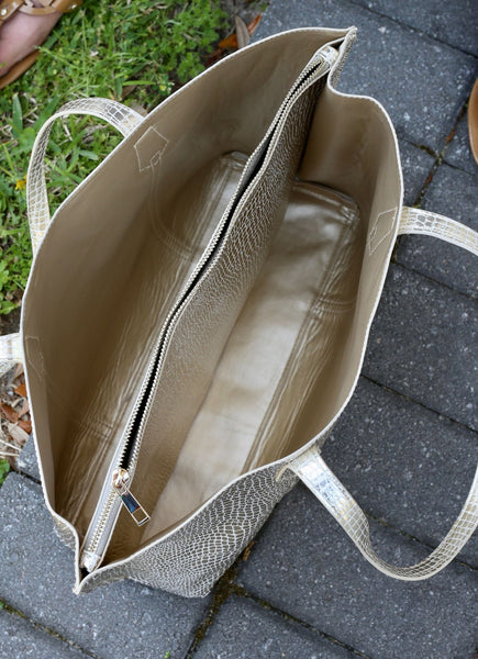 Hutch Tote Bag