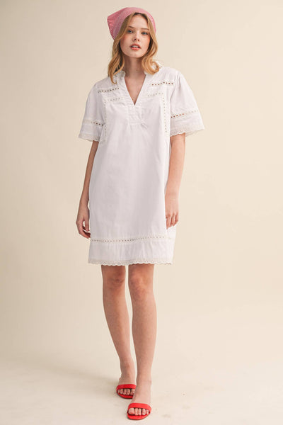 Lace Trim Short Sleeve Shift Dress