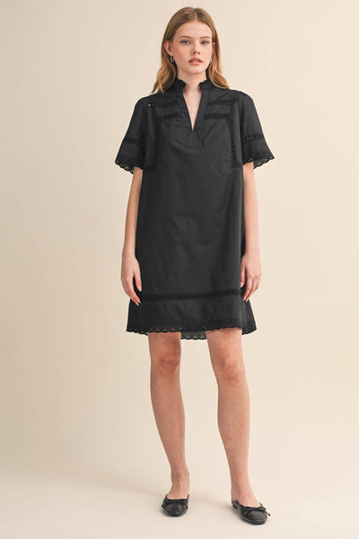 Lace Trim Short Sleeve Shift Dress