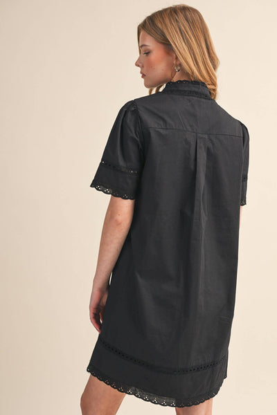 Lace Trim Short Sleeve Shift Dress