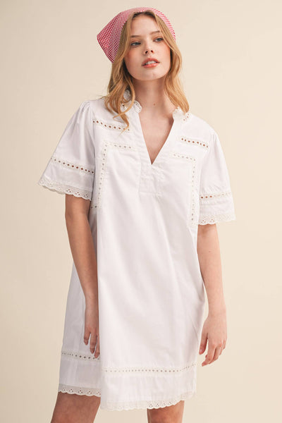 Lace Trim Short Sleeve Shift Dress