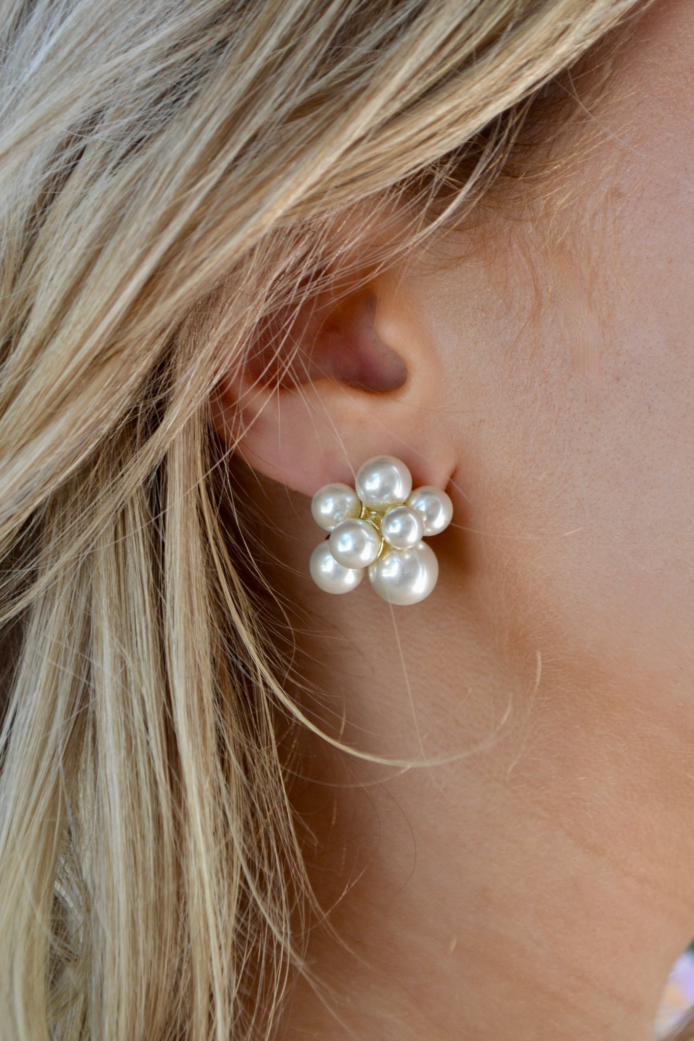 Pearl Cluster Stud Earrings