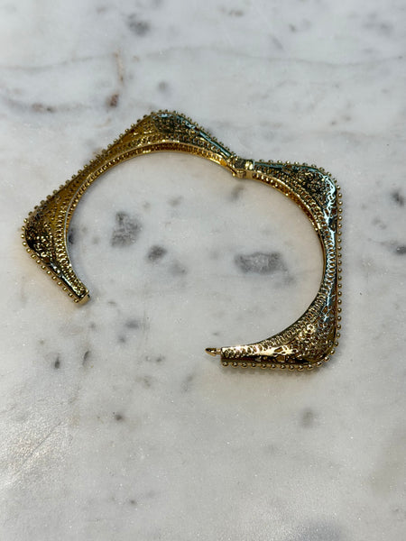 Filigree Details Square Hinge Bangle Bracelet