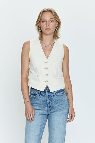 Vero Fitted Vest