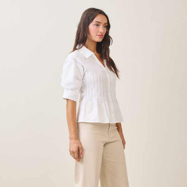 Short sleeve Pintuck Shirt