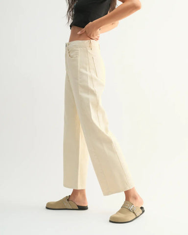 Barrel Jean Twist