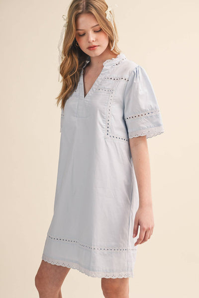 Lace Trim Short Sleeve Shift Dress