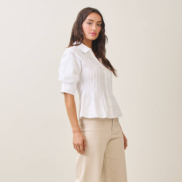 Short sleeve Pintuck Shirt