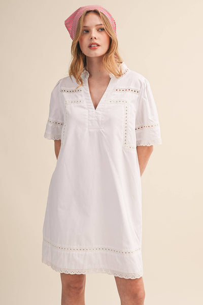 Lace Trim Short Sleeve Shift Dress