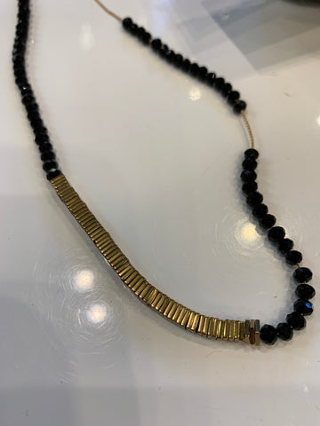 Metal & Glass Beads Necklace