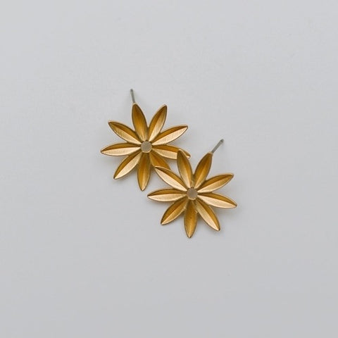 Raimey Metal Flower Earrings