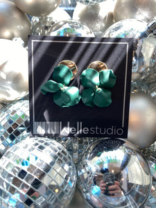 Color Petal Drop Earrings