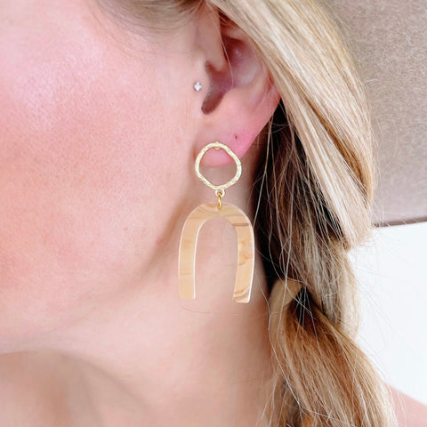 Heather Horseshoe Earrings